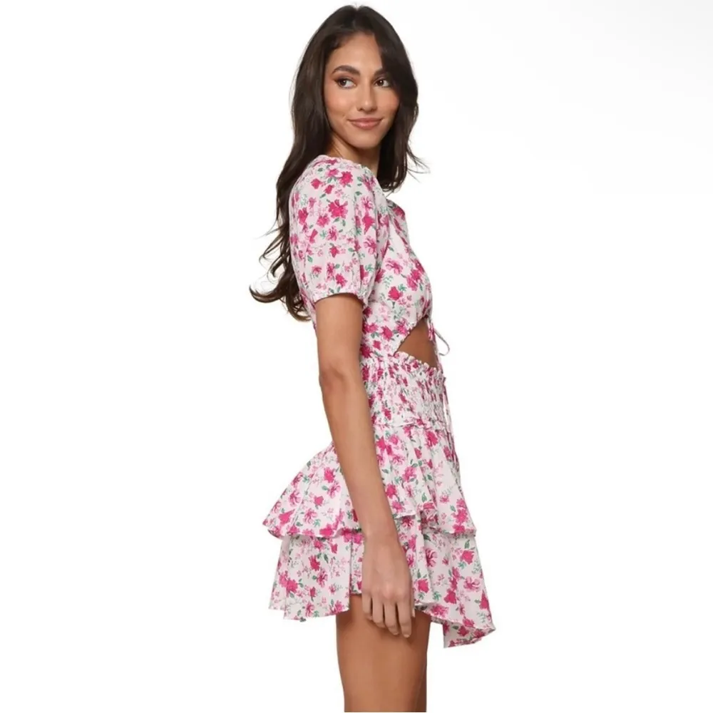 Olivaceous Ruffled Smocked Drop Waist Cutout
Floral Mini Dress Short Puff Sleeve - Image 3
