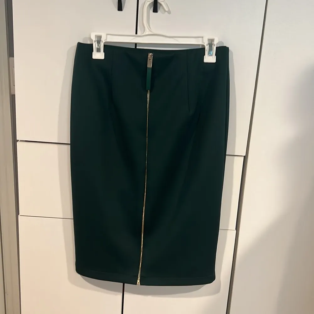 Carmen Marc Valvo pencil‎ skirt . Size S - Image 3