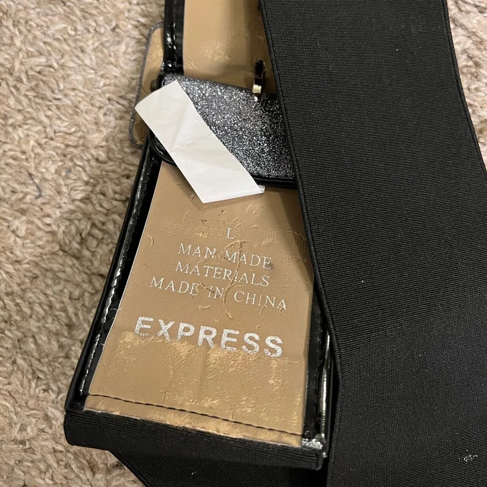 Express Silver Sparkle Buckle Elastic Back Belt - size L - Image 7