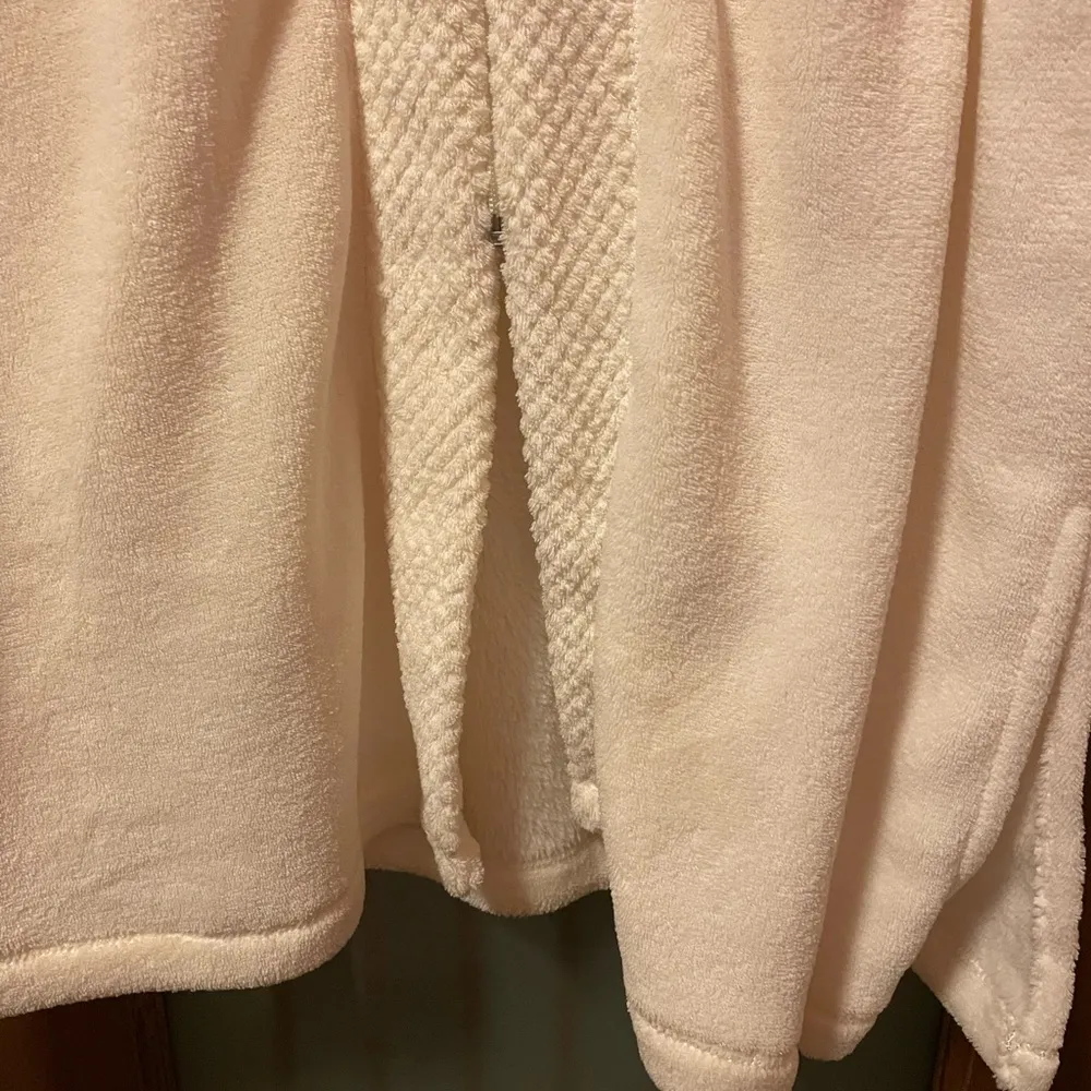 Jaclyn Intimates Creme Plush Vintage Robe Housecoat Zipper NWT 1 X - Image 5