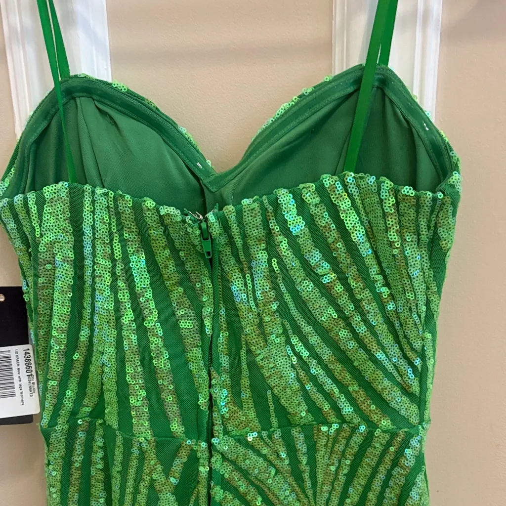 City Studio Green Sequin Midi Dress Size undefined - Image 4
