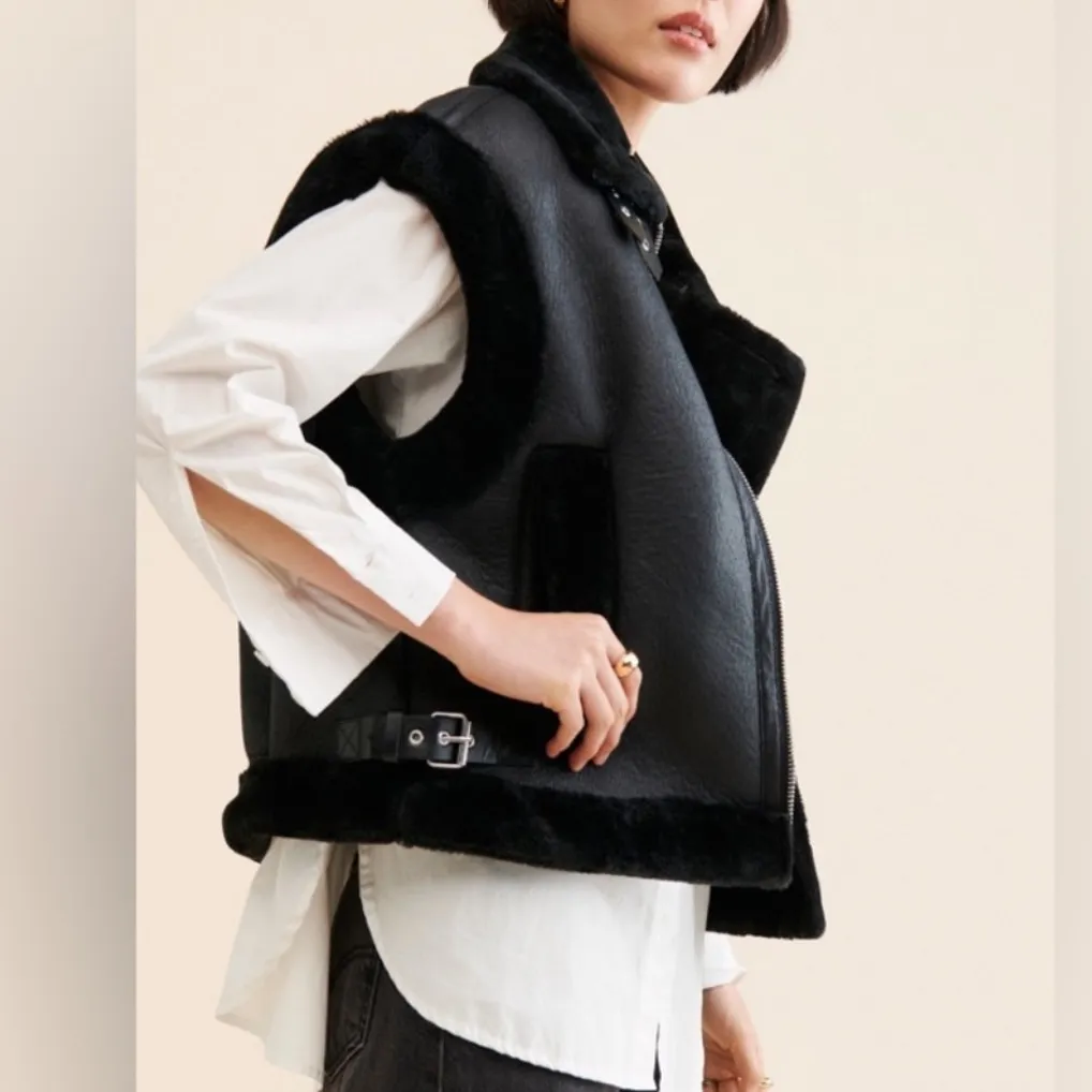 3636. Blank NYC Sherpa and Leather Oversized Vest in Night Watch Sz M - Image 10