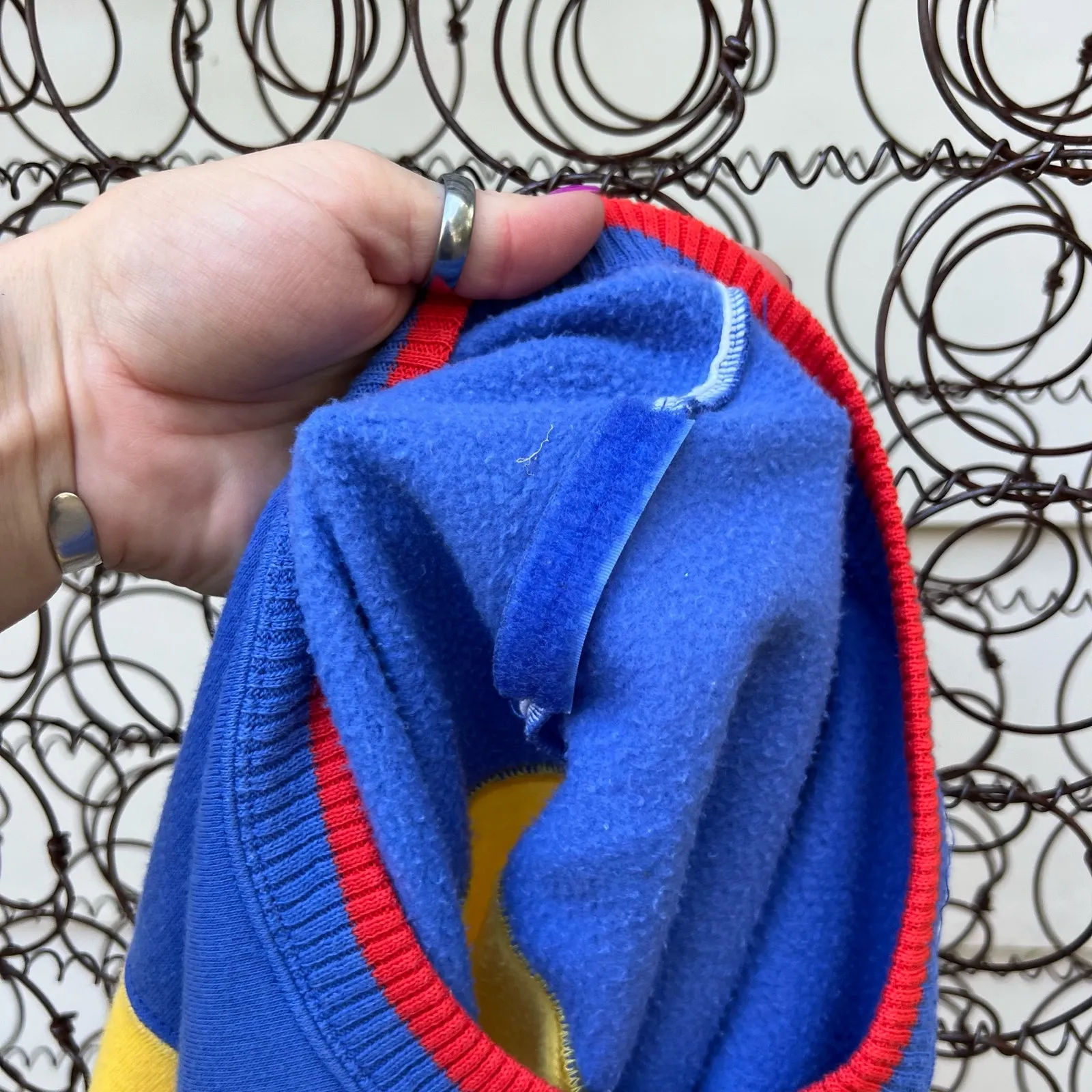 Vintage Color Black Primary Lego Sweatshirt Long Sleeve MEDIUM? Yellow - Image 8