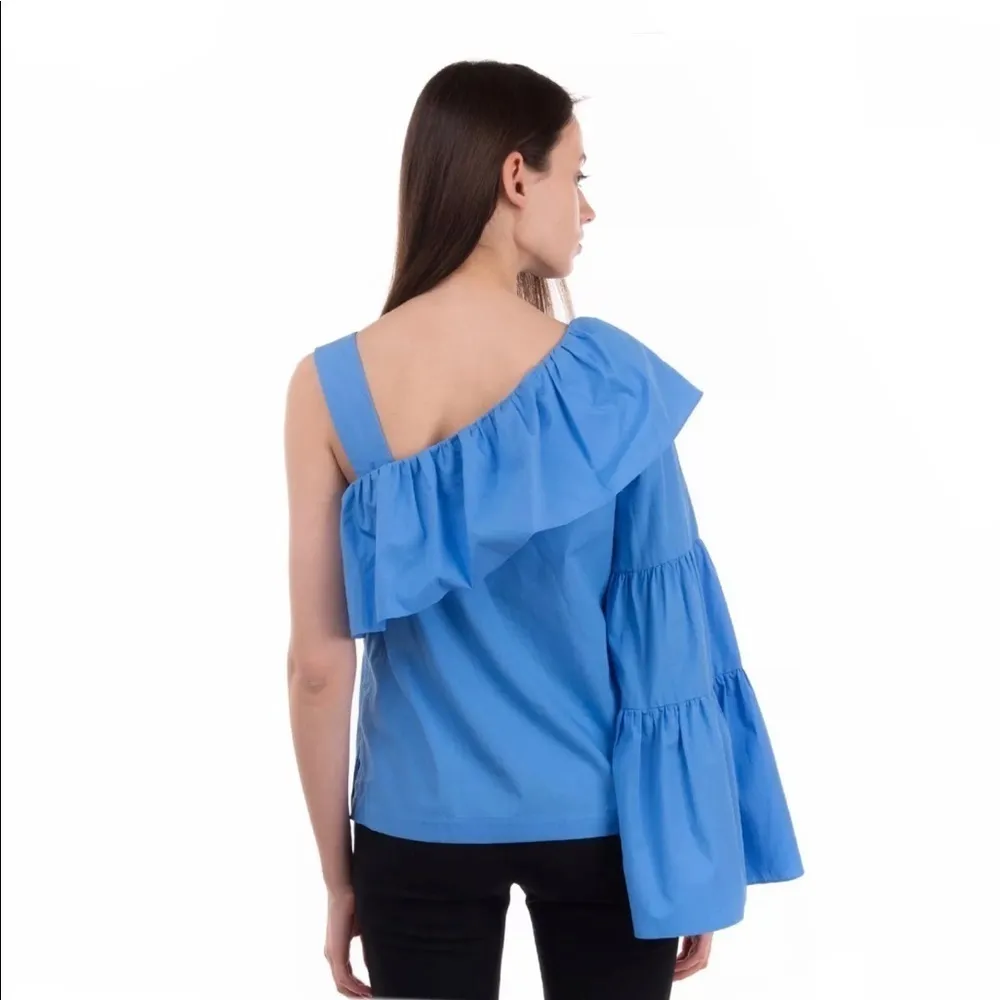 Blue ruffled top Medium $340 - Image 4