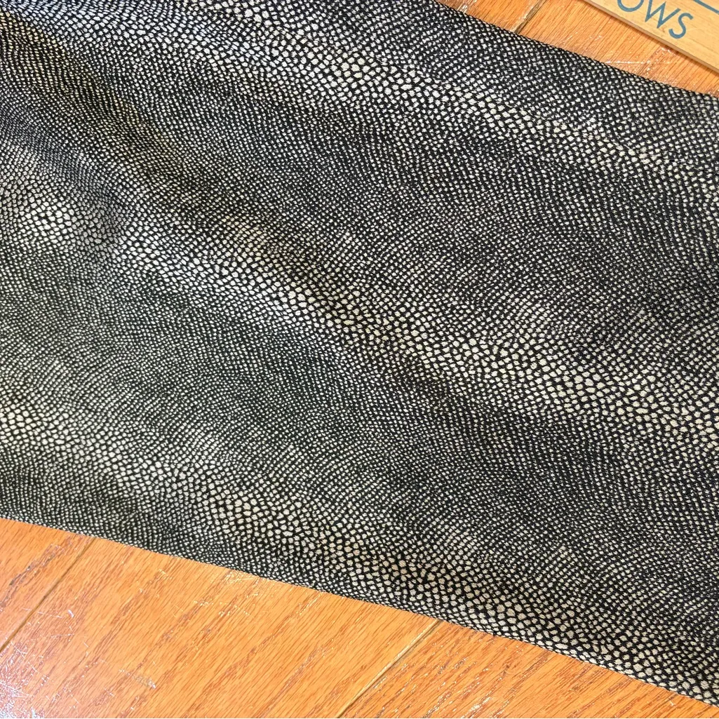 Doncaster Collection Metallic Textured Slim Ankle Pants – Size 10 - Image 5