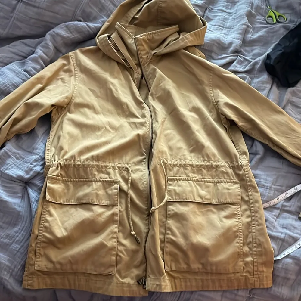 Uniqlo utility style jacket tan - Image 2
