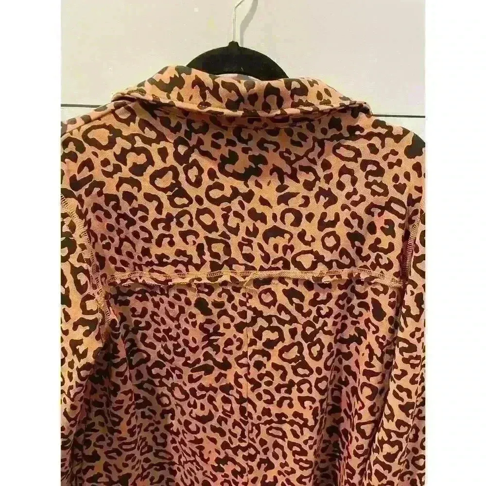 NWOT Entro Leopard Animal Print Long Sleeve Shorts Romper, sz S - Image 8