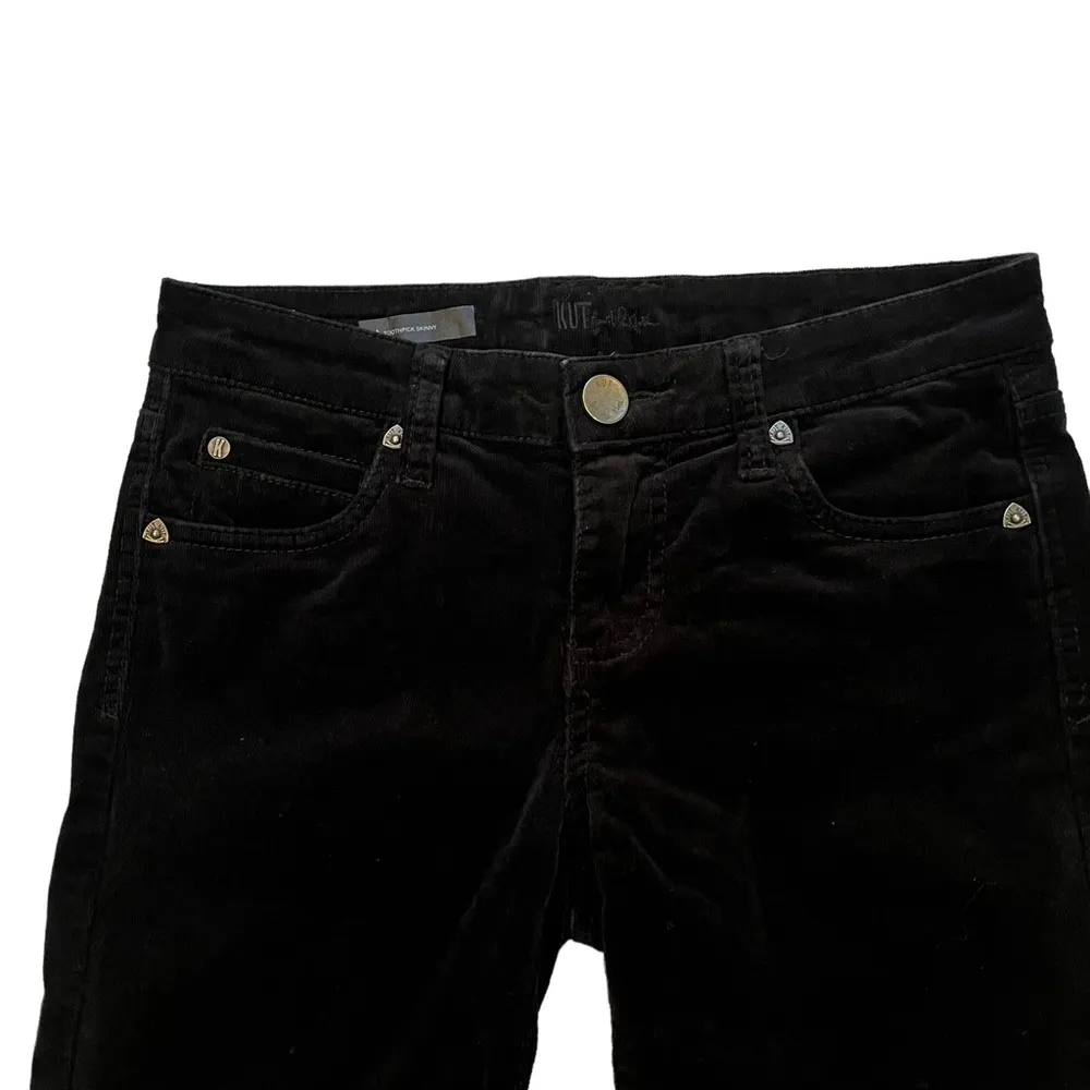 Kut from Kloth Mia Toothpick Mid Rise Skinny Black Corduroy Jeans, Sz 2 - Image 9