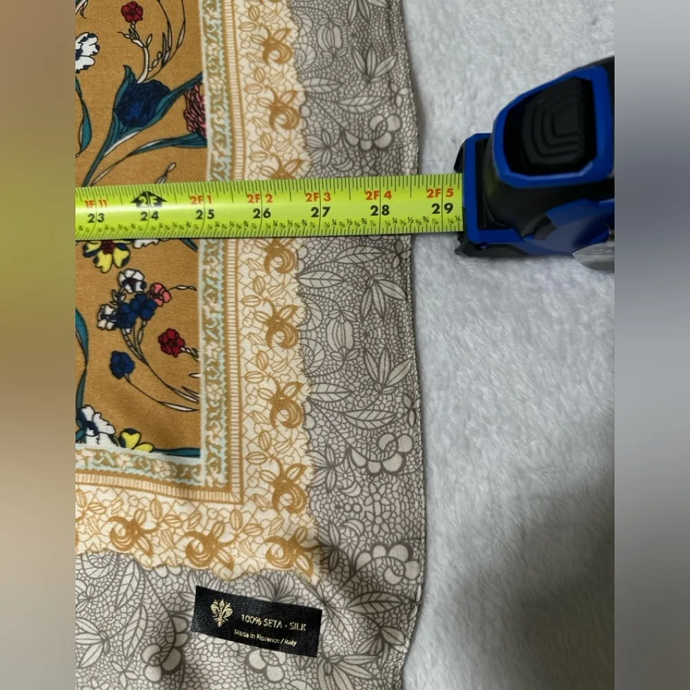 🇮🇹 From Florence Italy Silk Square Flowers Print - Image 2