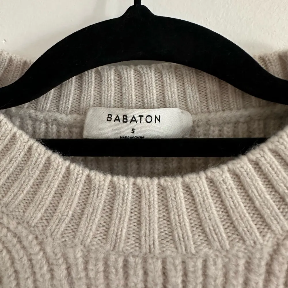 Aritzia  Babaton Grazia Sweater Small - Image 6