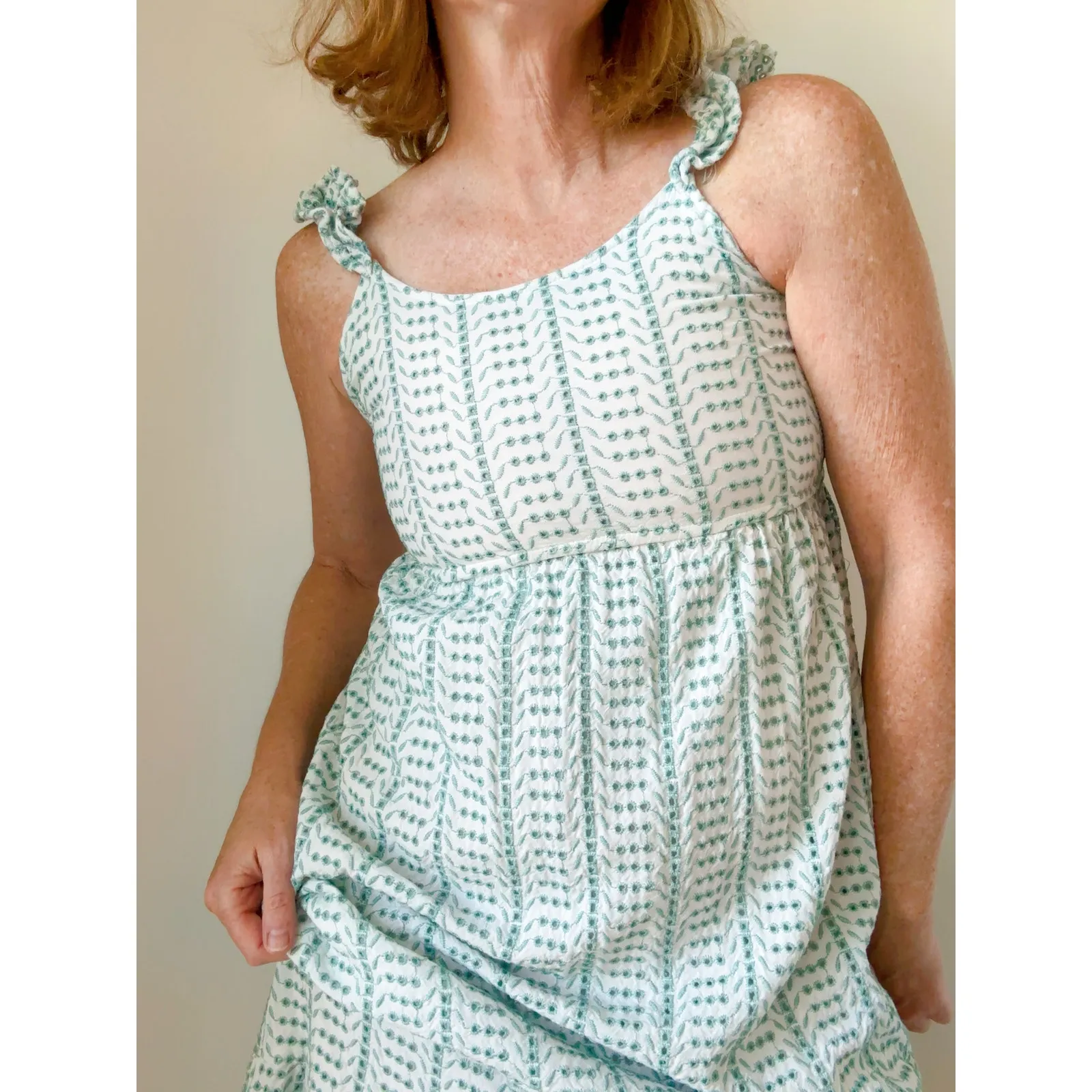 Women's Boho Eyelet Maxi Dress White/Green Ruffle bottom Sundress Bohemian Sz Sm - Image 2