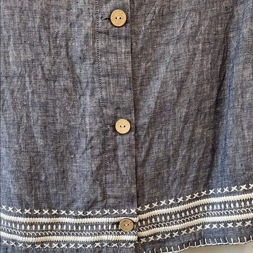 Sigrid Olsen 100% Heathered Blue Linen Blouse w/ White Embroidery - Size Small - Image 12