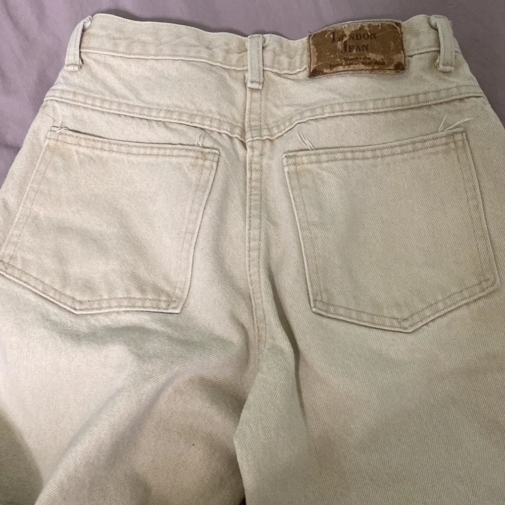 Moda International Beige Jeans - Image 3