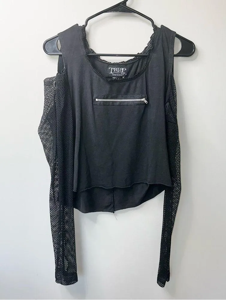 Y2K Tripp Black Zipper Fishnet Sleeve Top - Image 2