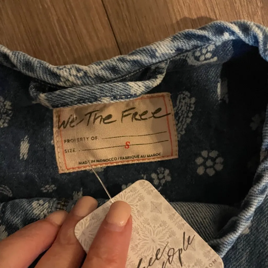 Free People Layla Denim Jacket - Image 3