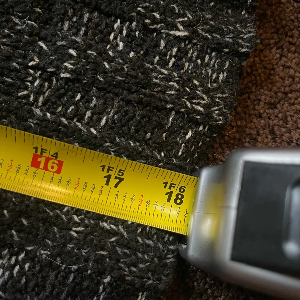 black, white turtleneck long sleeve sweater M - Image 7