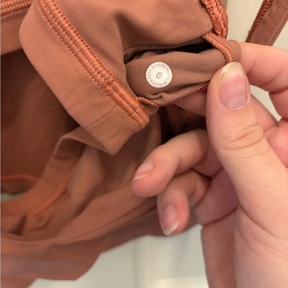 Lululemon  Align Tank Top Size 6 Light Support A/B Cup - Image 4