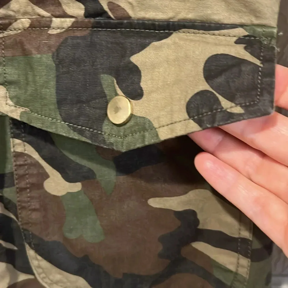 Miss London Black Label Camouflage print hooded jacket size small - Image 6