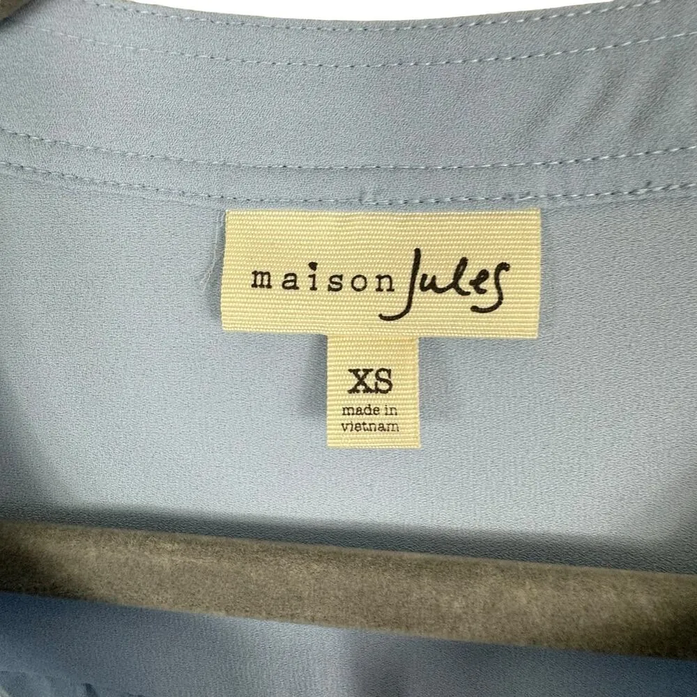 Maison Jules Light Blue Lightweight Long Roll Tab Sleeve Split Neck Blouse Sz XS - Image 5