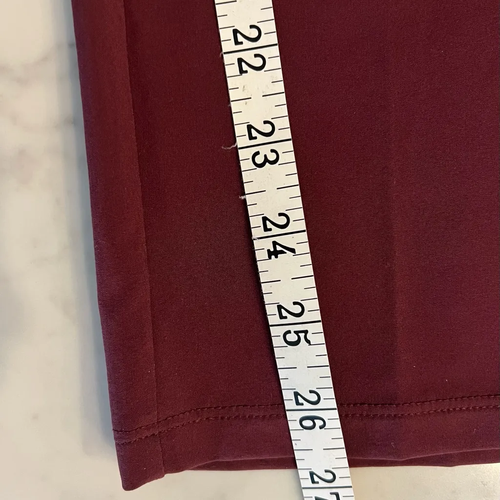 New T By Talbots Activewear Pants Women’s Burgundy Large Pull On Crop Stretch - Image 2