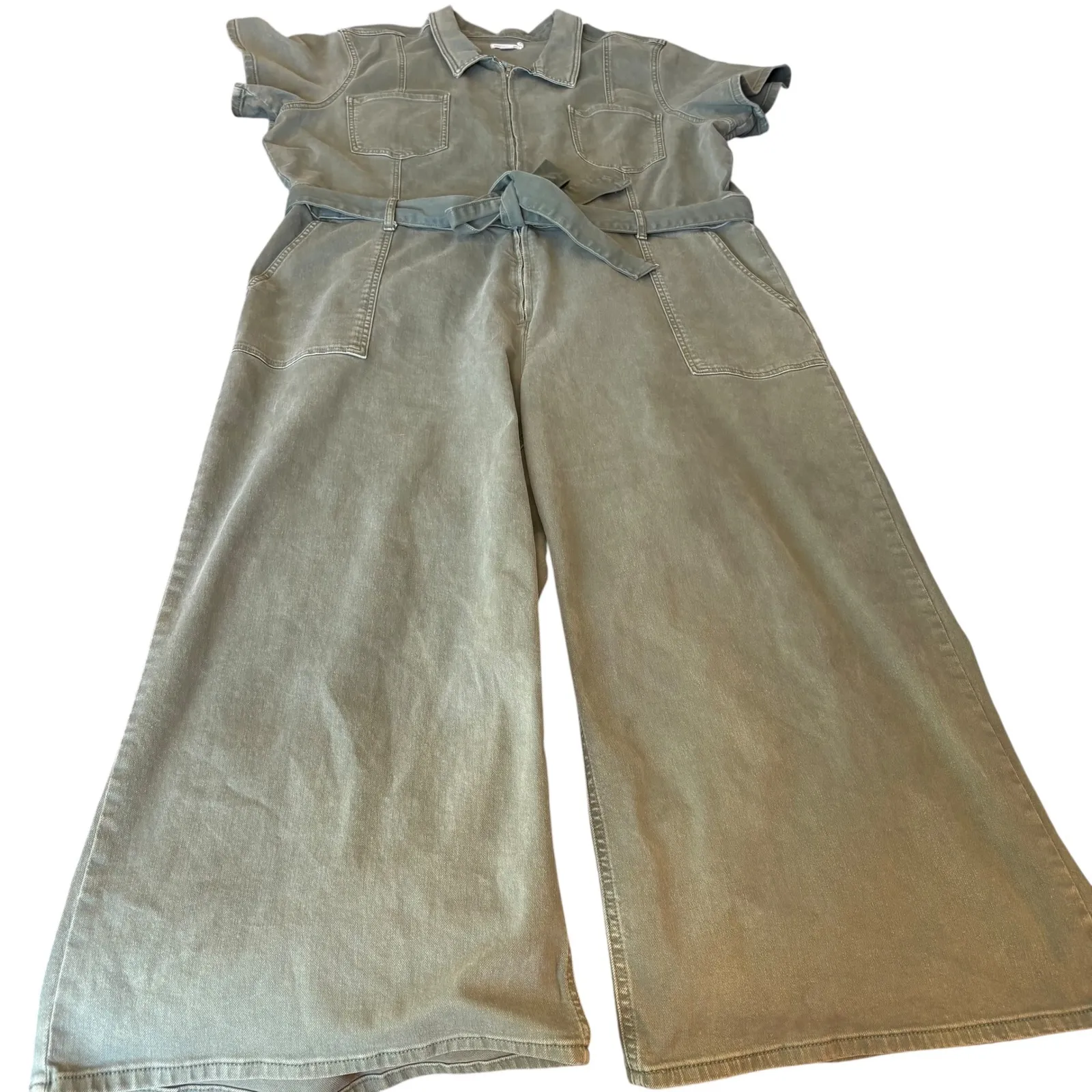 Good American/Anthropologie Fit For Success Utility Crop Jumpsuit Olive green 4X - Image 4