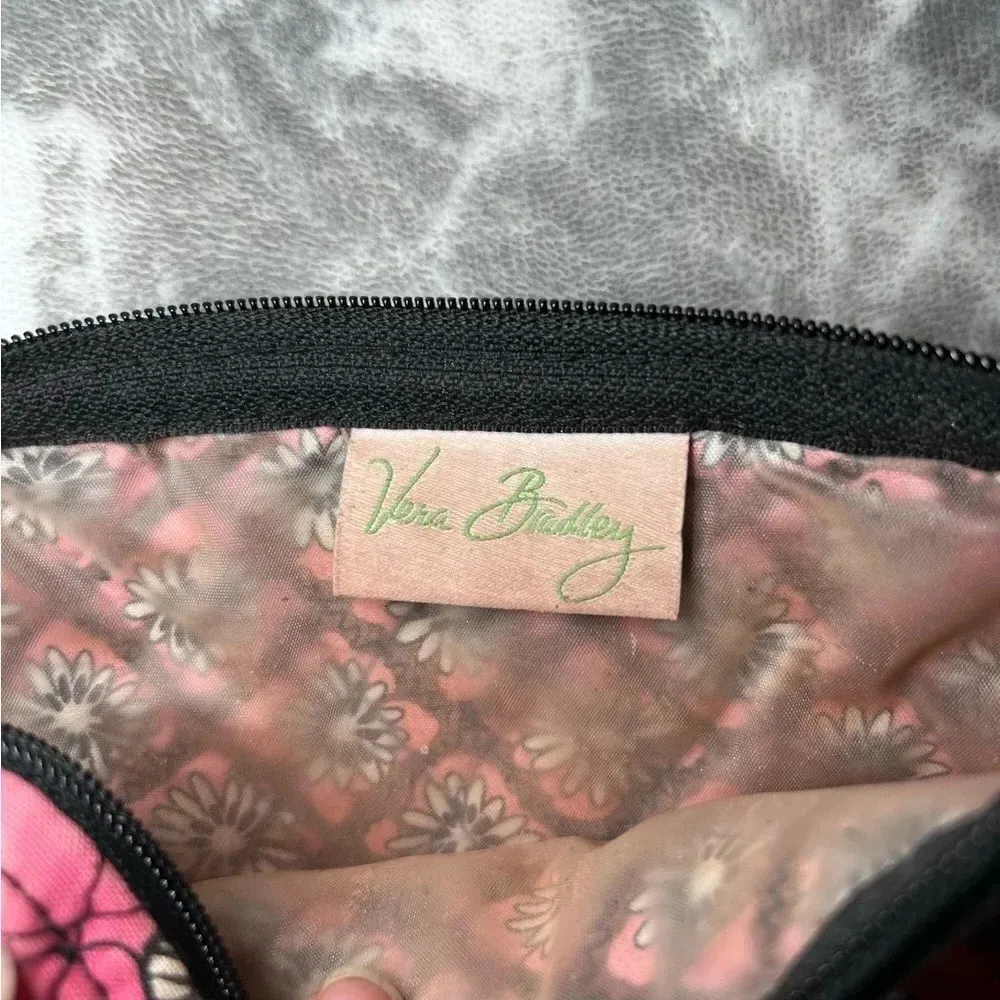 Vera Bradley Women's Zipper‎ Multicolor Floral Wristlet Purse/Pouch Wallet. - Image 6