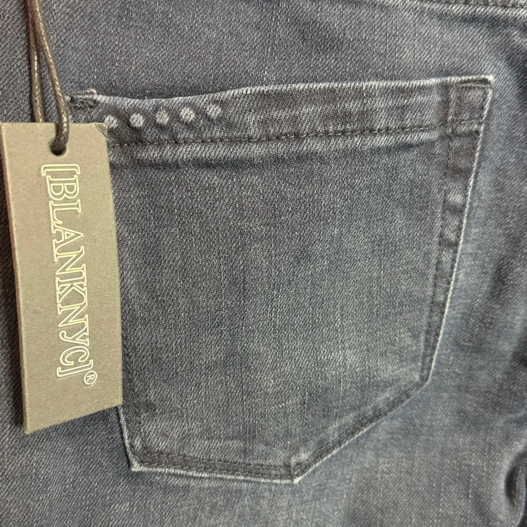 Blank NYC The Bond Mid Rise Skinny Jeans Dark Blue Frayed Legs. Size 27 - Image 8