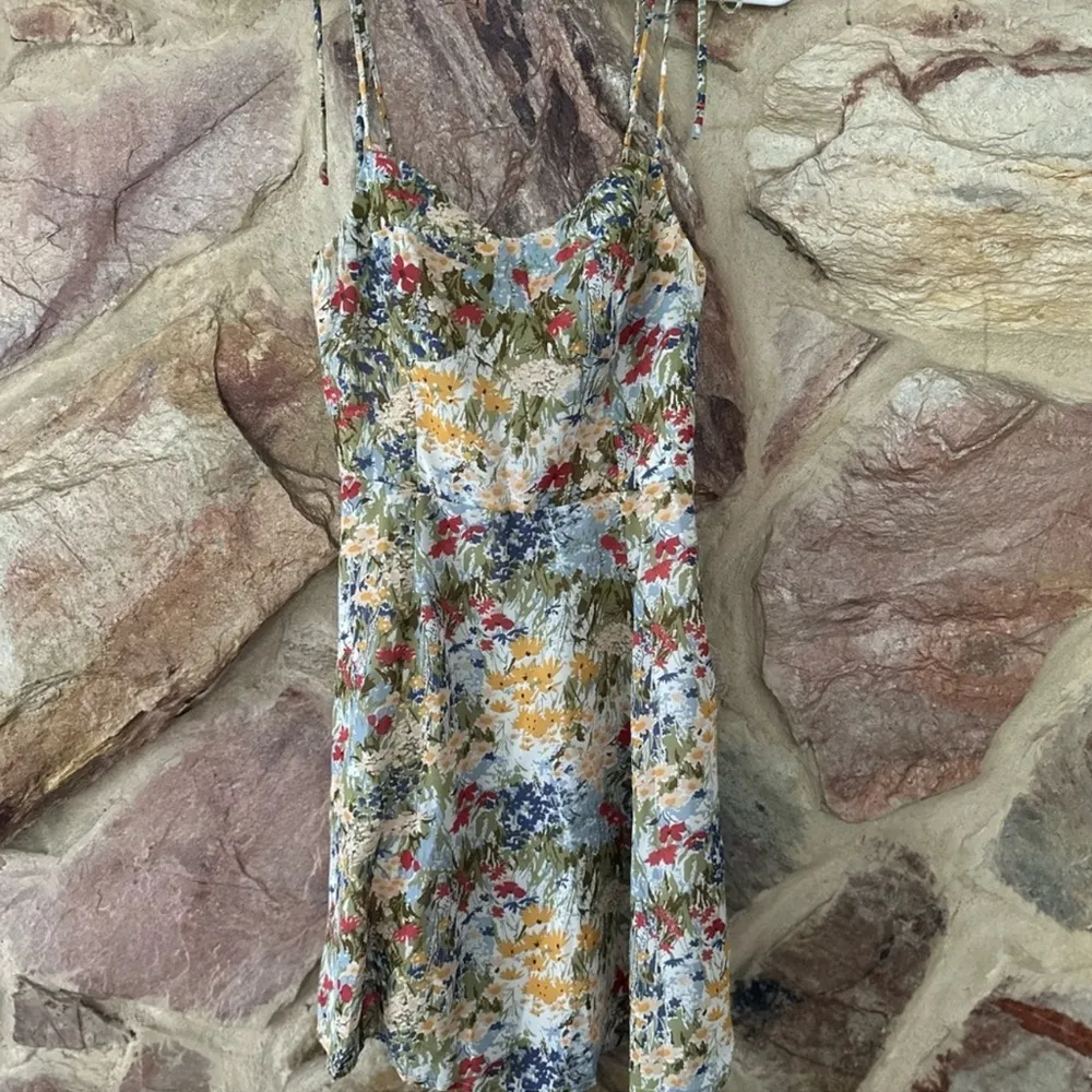 Commense Spaghetti Strap Floral Mini A - Image 2