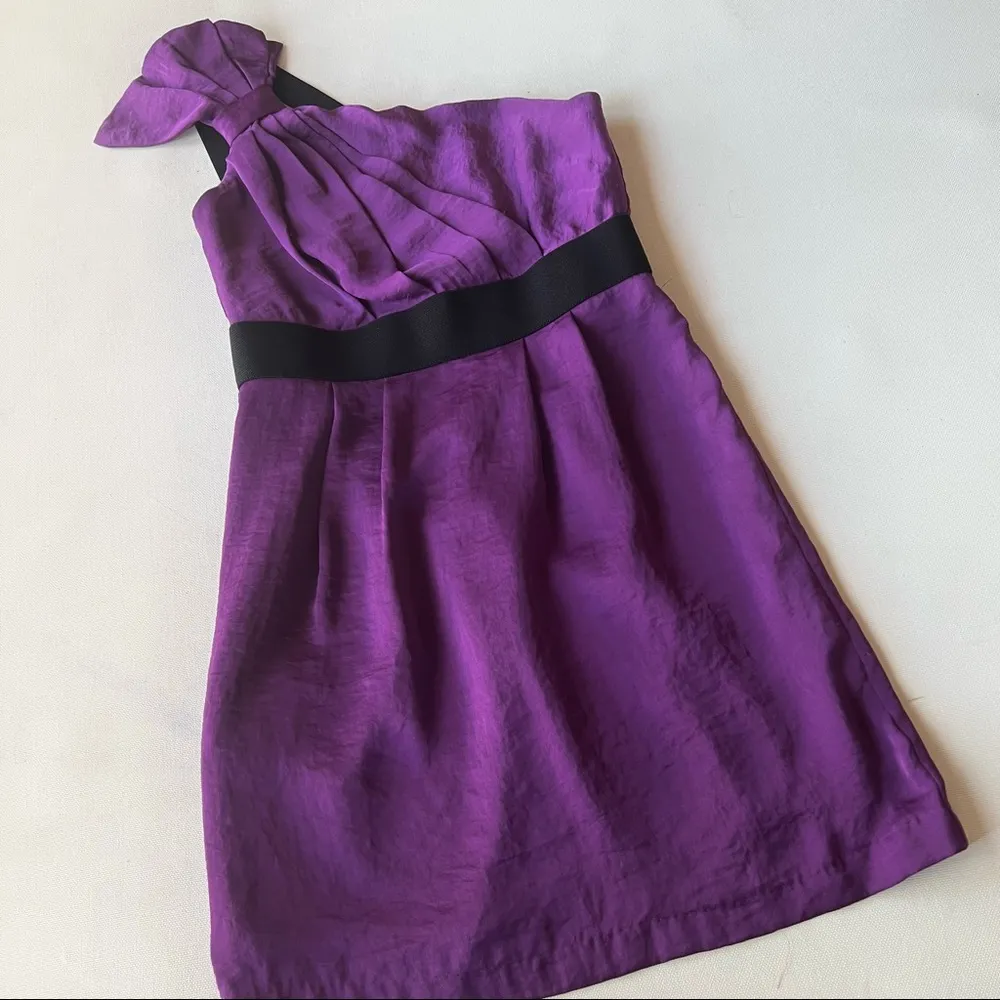 BCBGeneration One Shoulder Cocktail Dress - Image 3