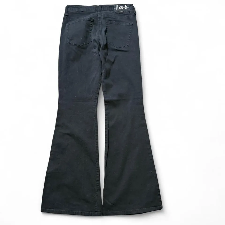 Y2K lei Black Low Rise Flare Jeans Size undefined - Image 2