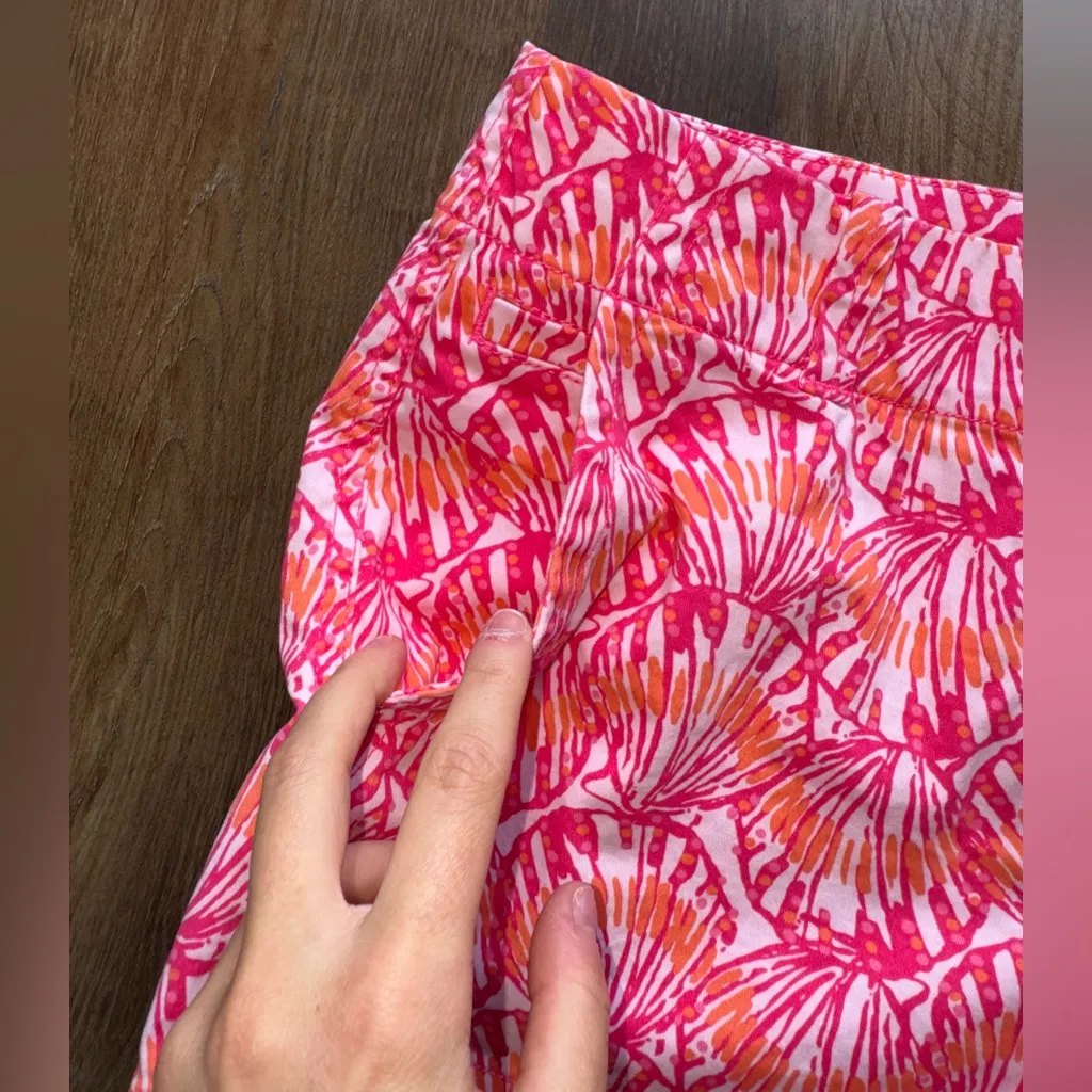 Vineyard Vines Shorts - Image 3