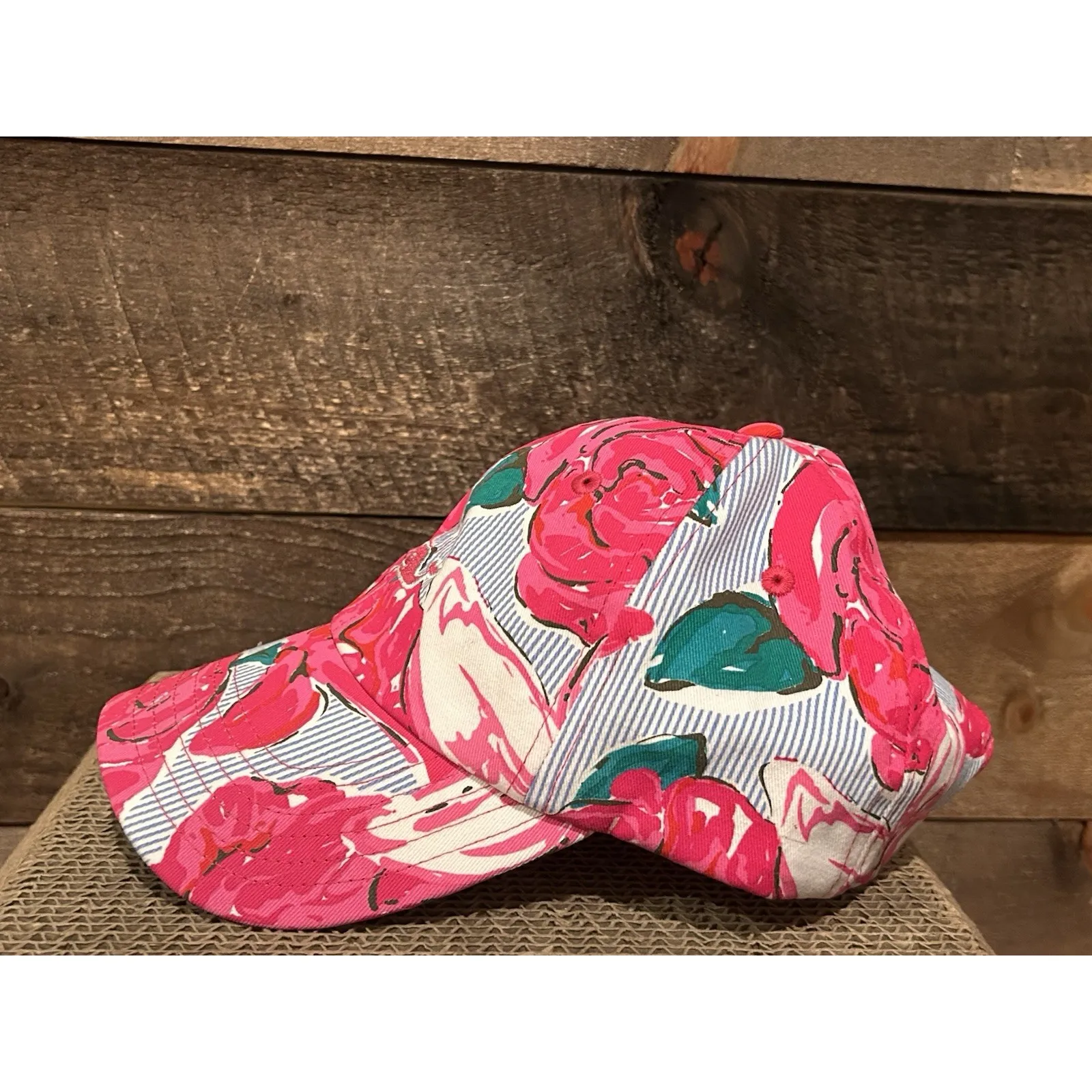 Vineyard‎ Vines Kentucky Derby Rose Hat EUC - Image 3