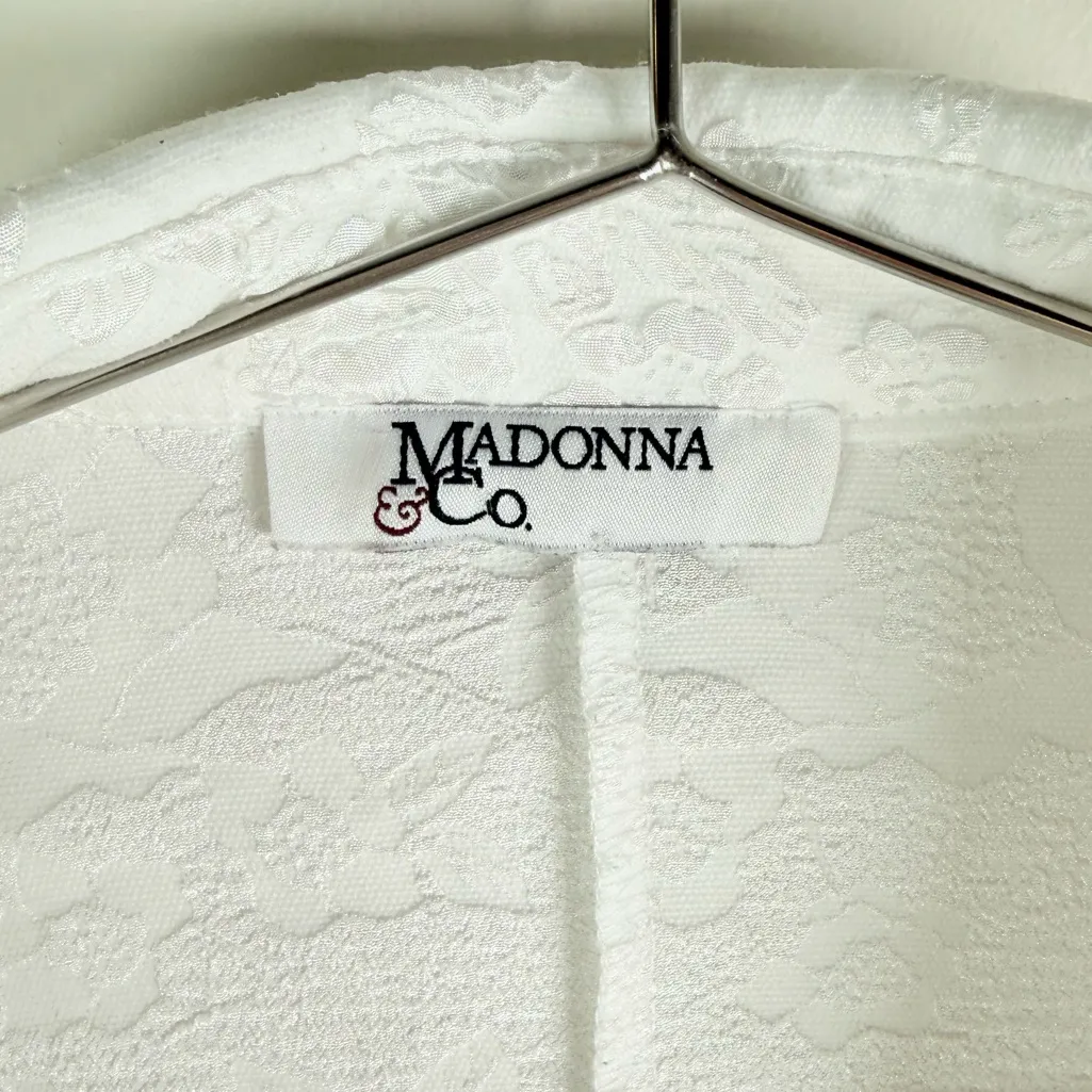 Madonna & Co White Floral Textured Blouse Romantic Statement Top Size XL - Image 8