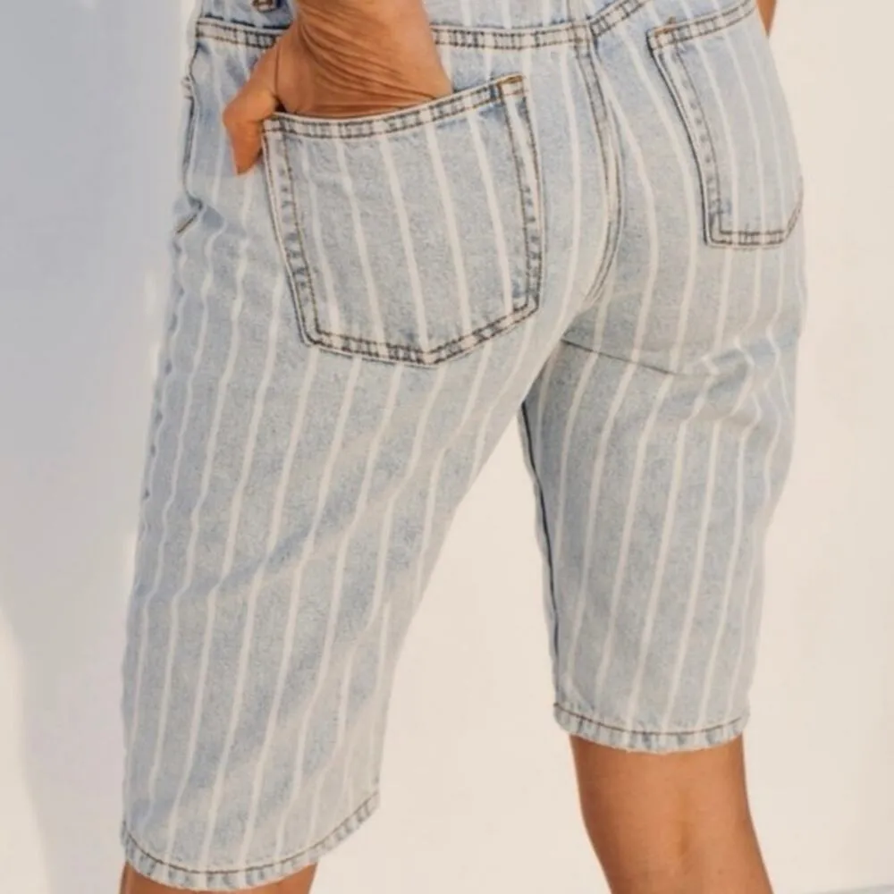 Happy x Nature Kate Hudson Ultra High Rise Denim Bermuda Short 30 Women’s Blue - Image 6