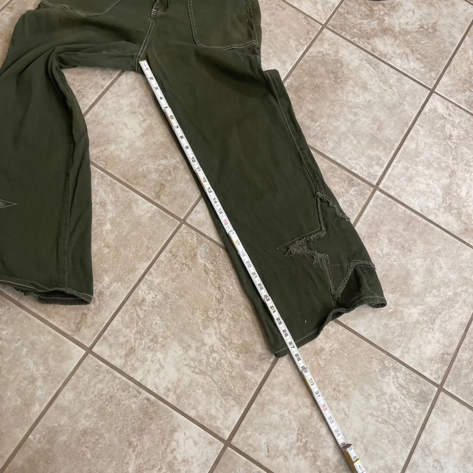 Hot topic Olive Green Wide Leg Jeans Star Detail Stitching Size 11 JUNIORS/LADY - Image 9