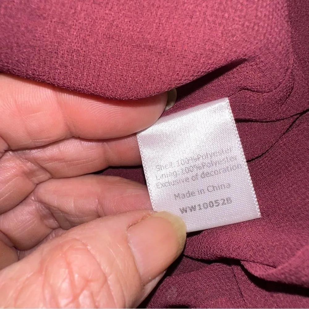 VINCE CAMUTO Women' Maroon ‎ Ruffled Pleated Floral Flutter Sleeve V Neck Blouse - Image 13