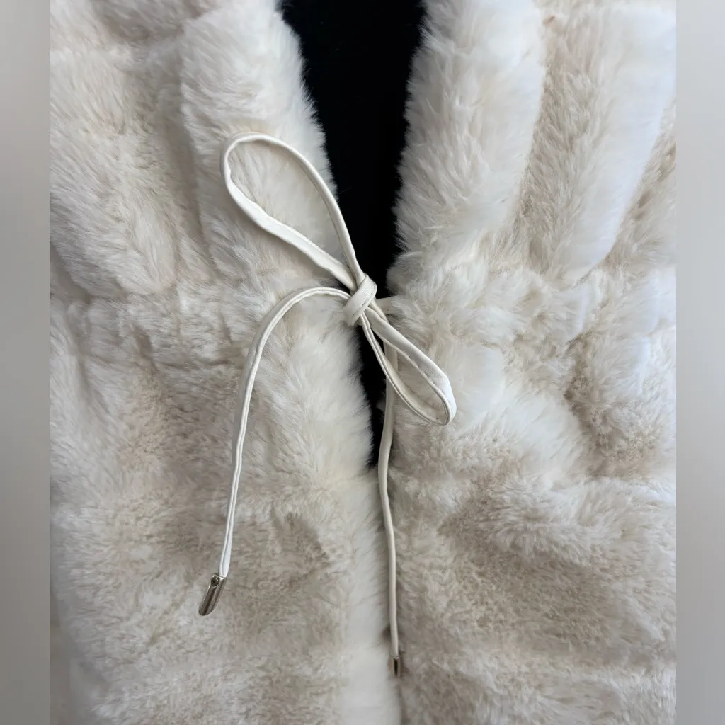 Talbots Tie Waist Faux Fur Vest medium workwear holiday occasion classic‎ - Image 3