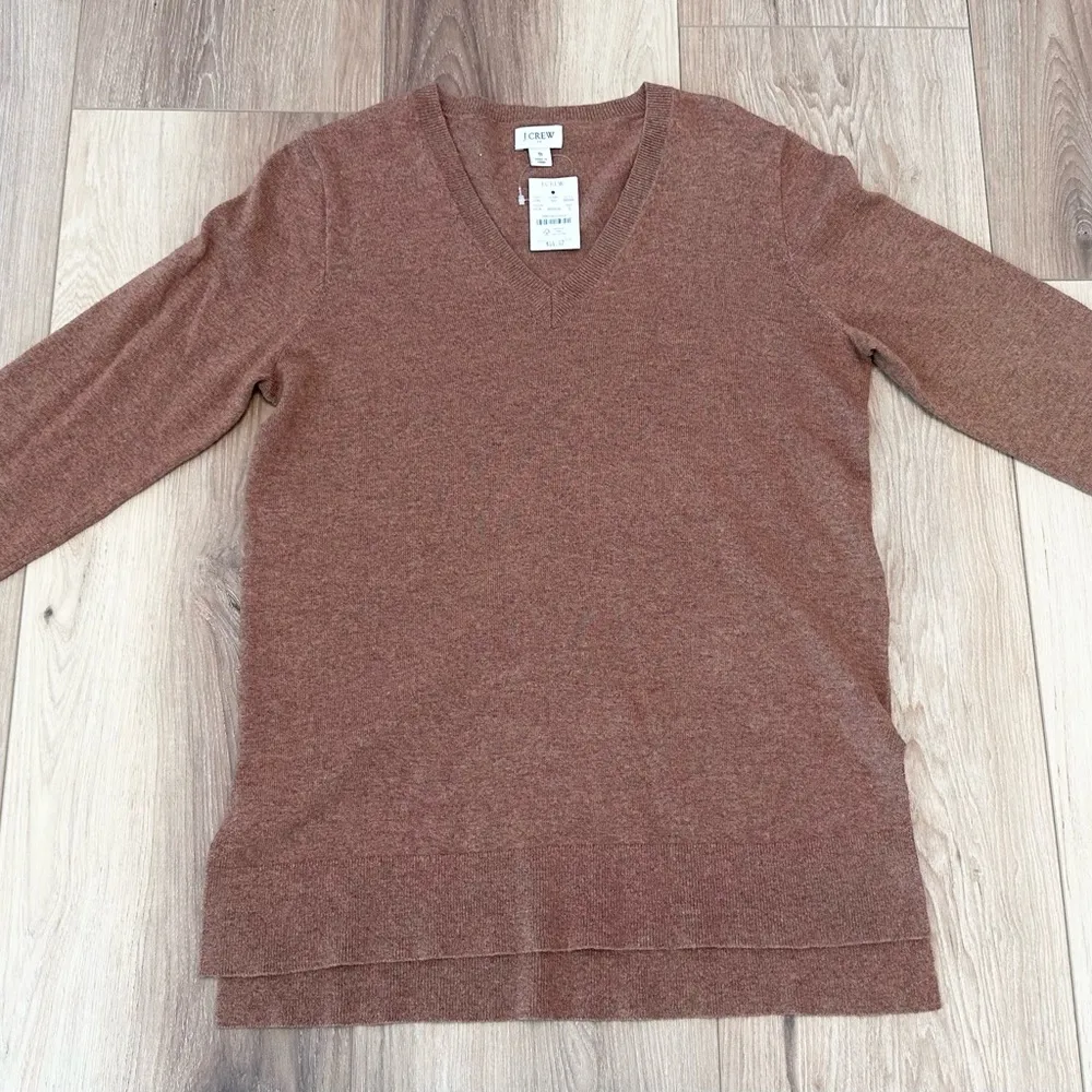 NWT J. Crew Factory Wool-blend V-neck tunic sweater Brown / Size S - Image 11