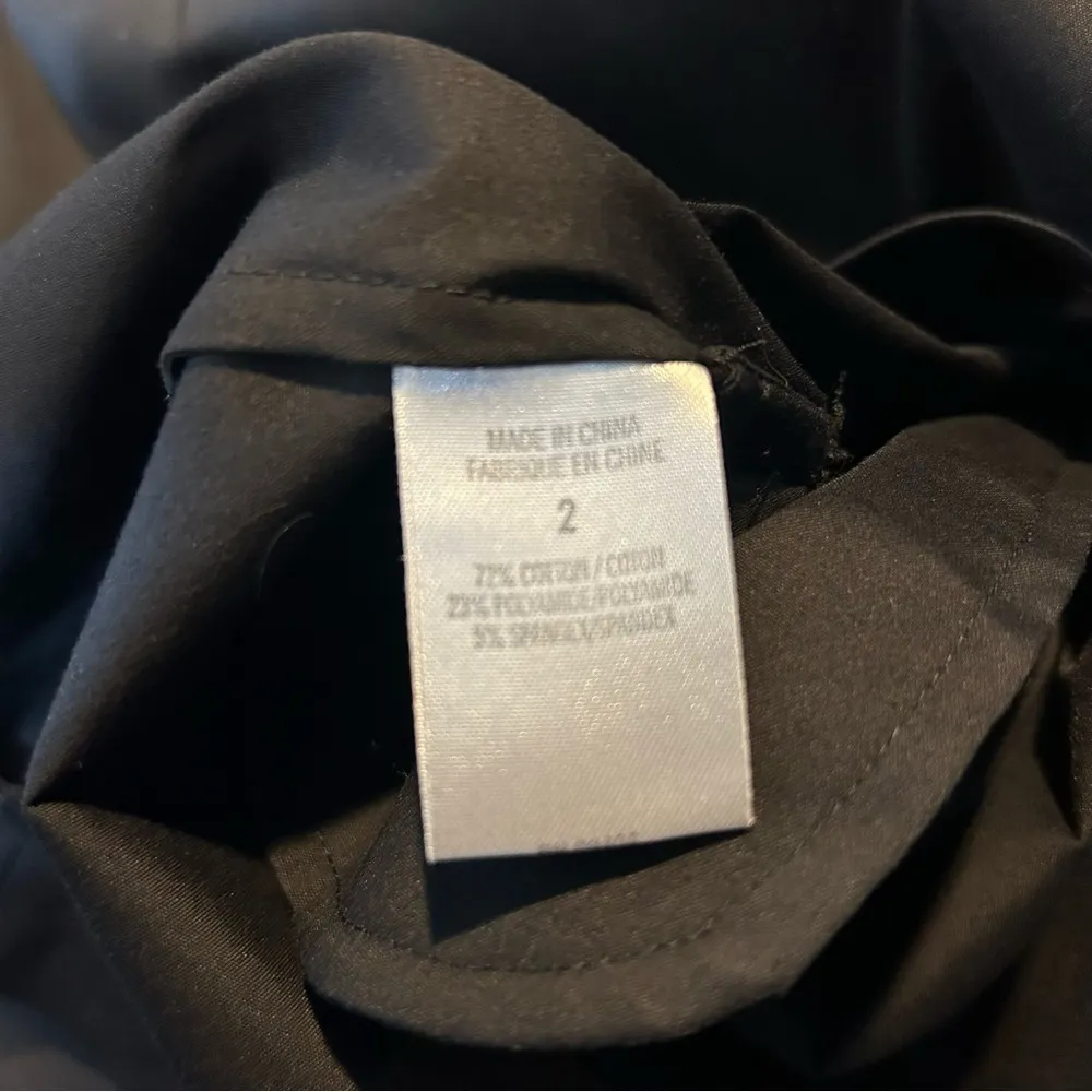 Irvine Luxe Sleeveless Little Black Dress with Pockets Size 2 - Image 8