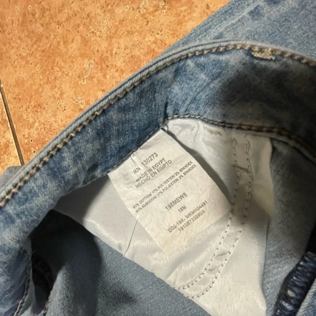 Lee Riders Midrise Capri Jeans:size 16M - Image 3