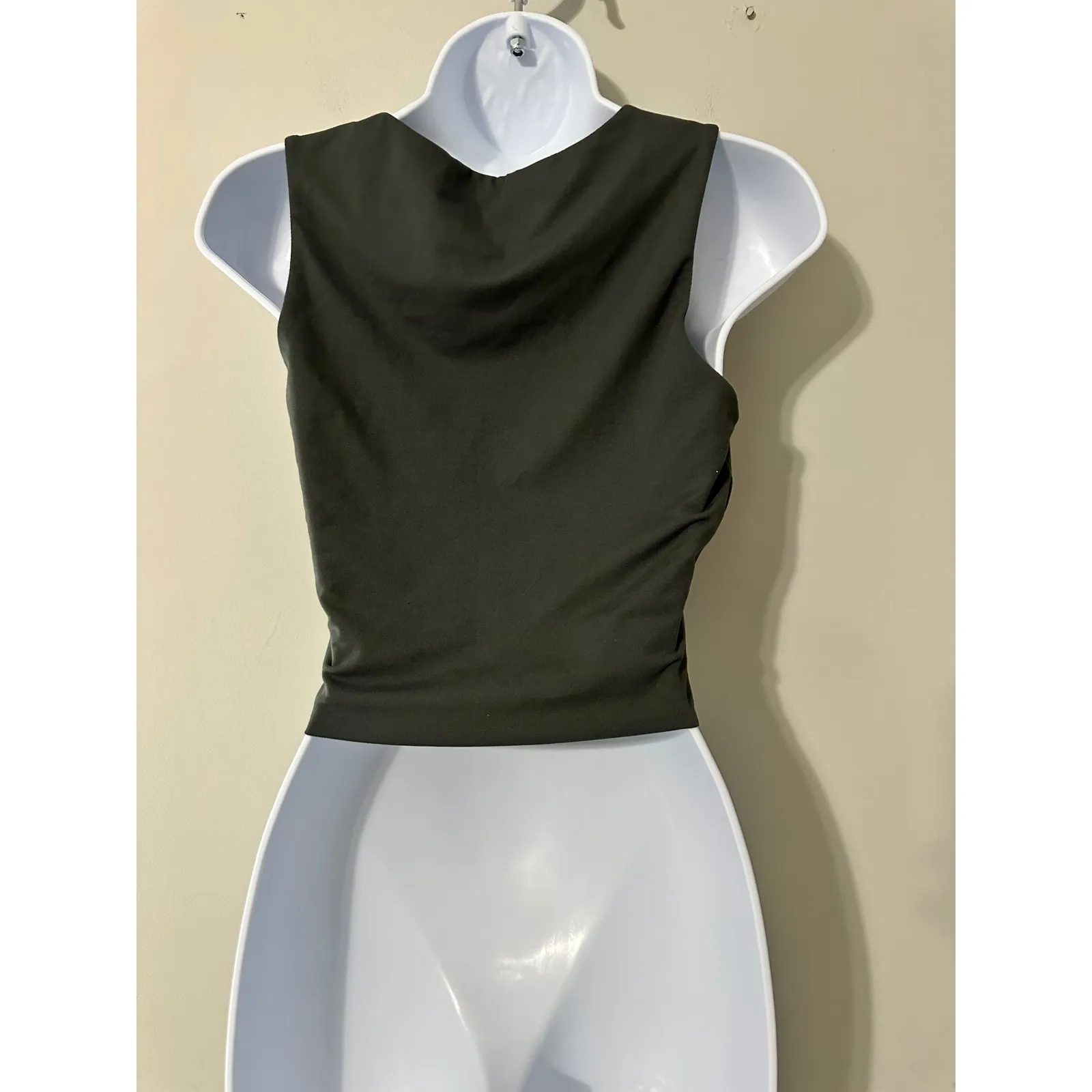 EFAN Square Neck Sleeveless‎ Cropped Tank Top Green Polyester Spandex Size S - Image 4