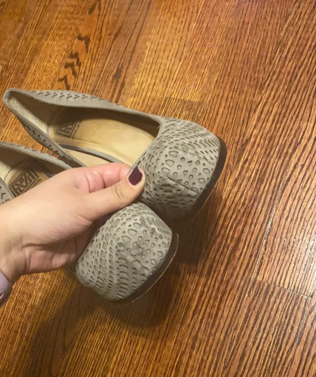 Pour La Victoire Tan Laser Cutout Platform Wedges - Image 5