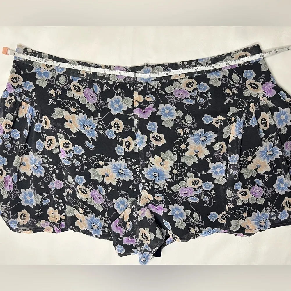 Free People  Navy Blue Flowy Floral Shorts 6 - Image 7