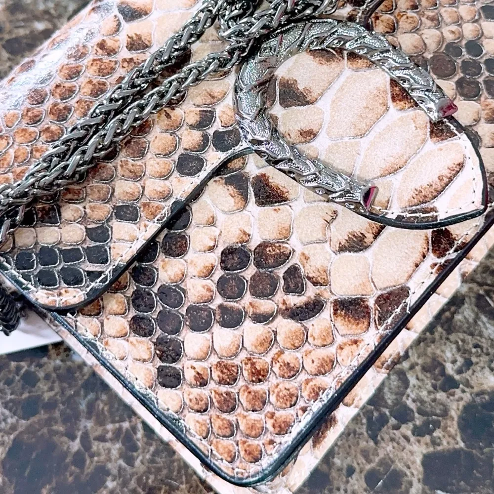 Vera Pelle Snake Print Leather Metal black chain crossbody Italy bag - Image 3