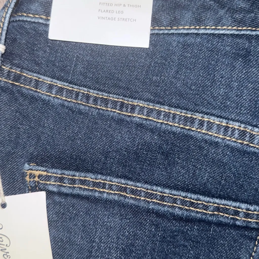 Universal Threads Universal Thread Dark Blue Flare Jeans - Image 9