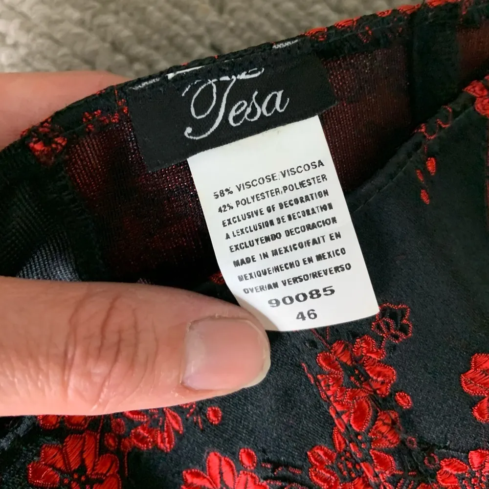46 Tesa Red floral satin tie up corset Size undefined - Image 7