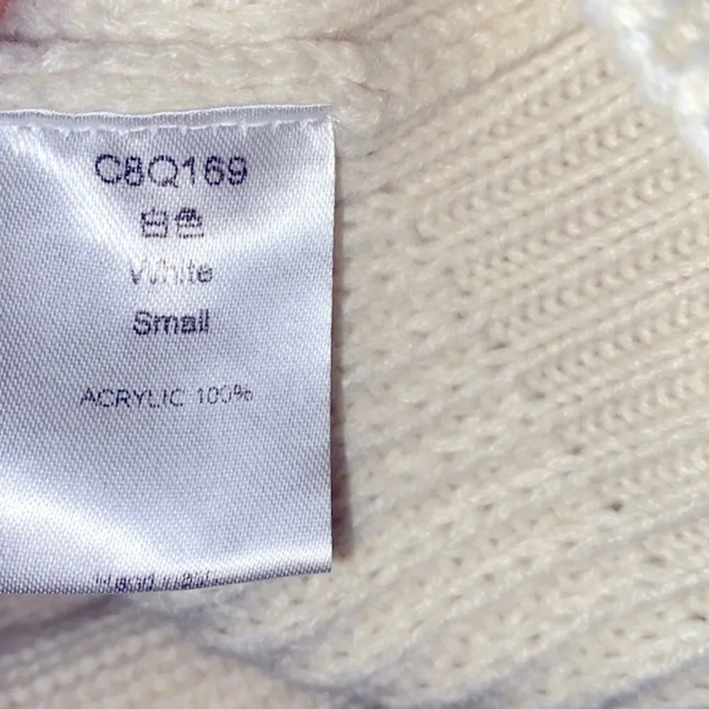 TURTLENECK ivory color cable knit sweater size small oversized - Image 4