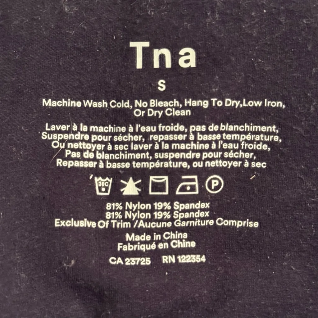 Aritzia TnAction TnaBUTTER Atmosphere Super Hi-Rise Legging in Navy - Image 4