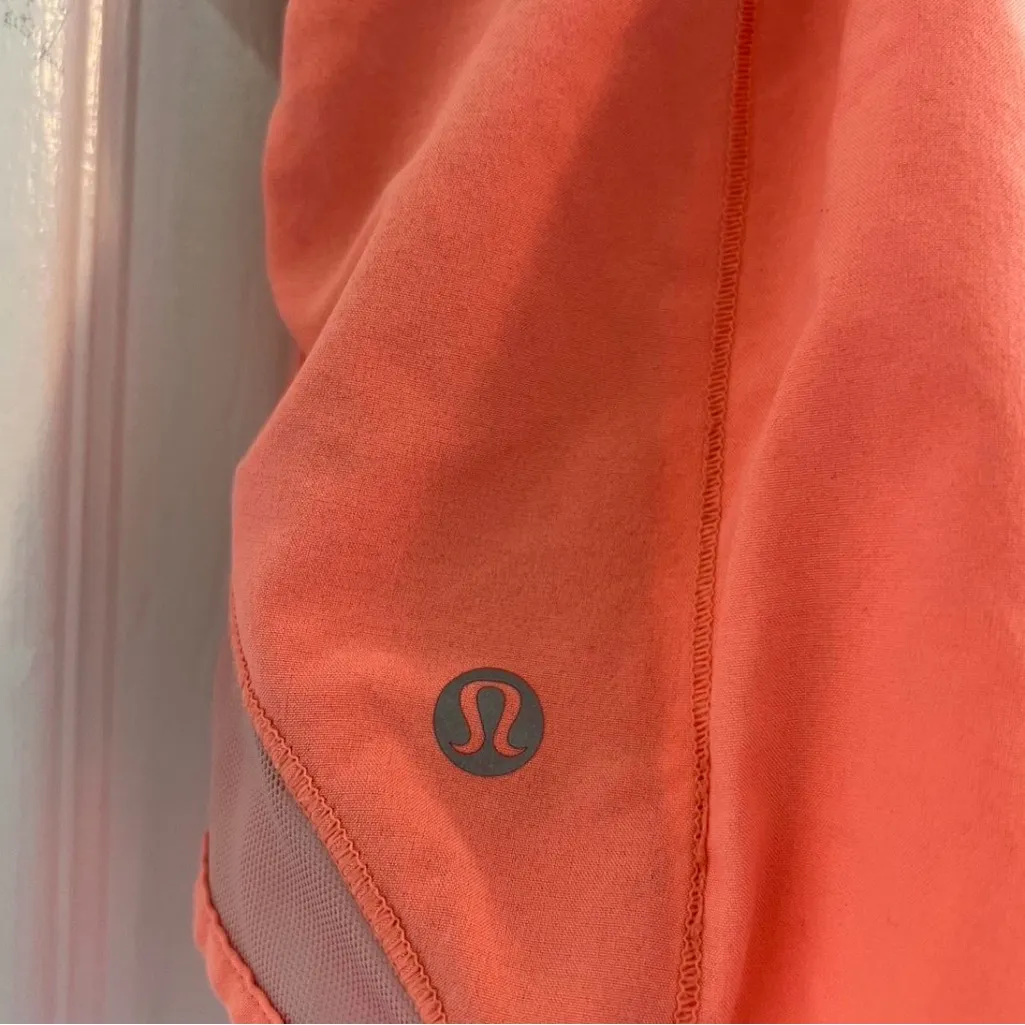 Womens Coral lululemon running Shorts - Image 3