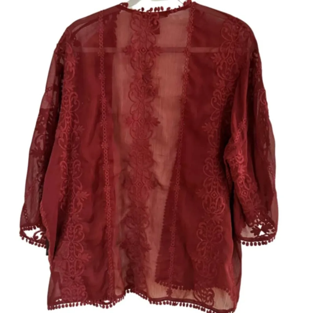 FOREVER 21 BURGUNDY RUST VINTAGE FLORAL WOVEN CARDIGAN SMALL - Image 2